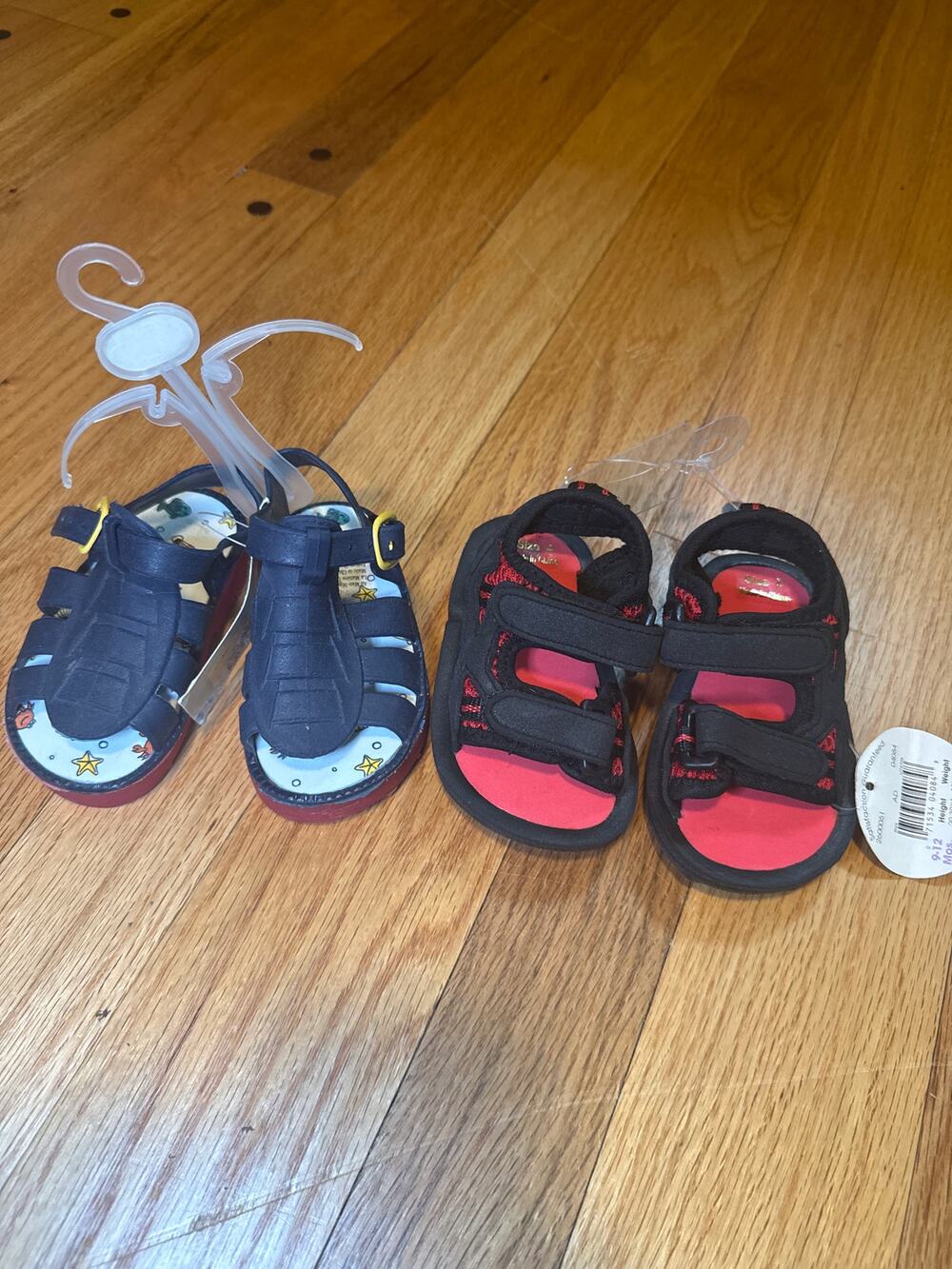 NEW baby Sandals Sz 4 (9-12 months) -TWO PAIRS